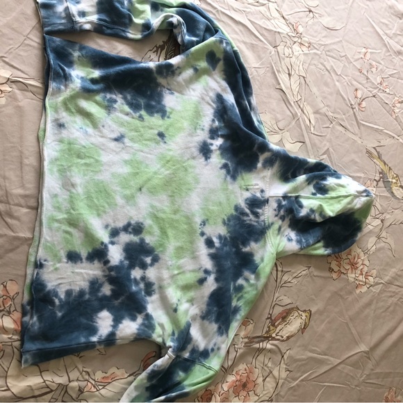 Calvin - Picture 11 of 13